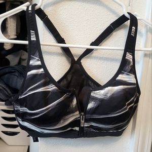 Victoria's Secret Knock Out Bra 32B